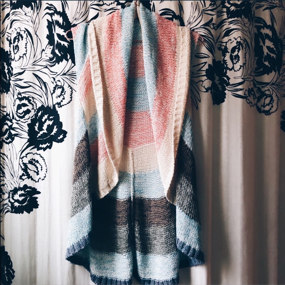 Cabi Cardigan, Size Small